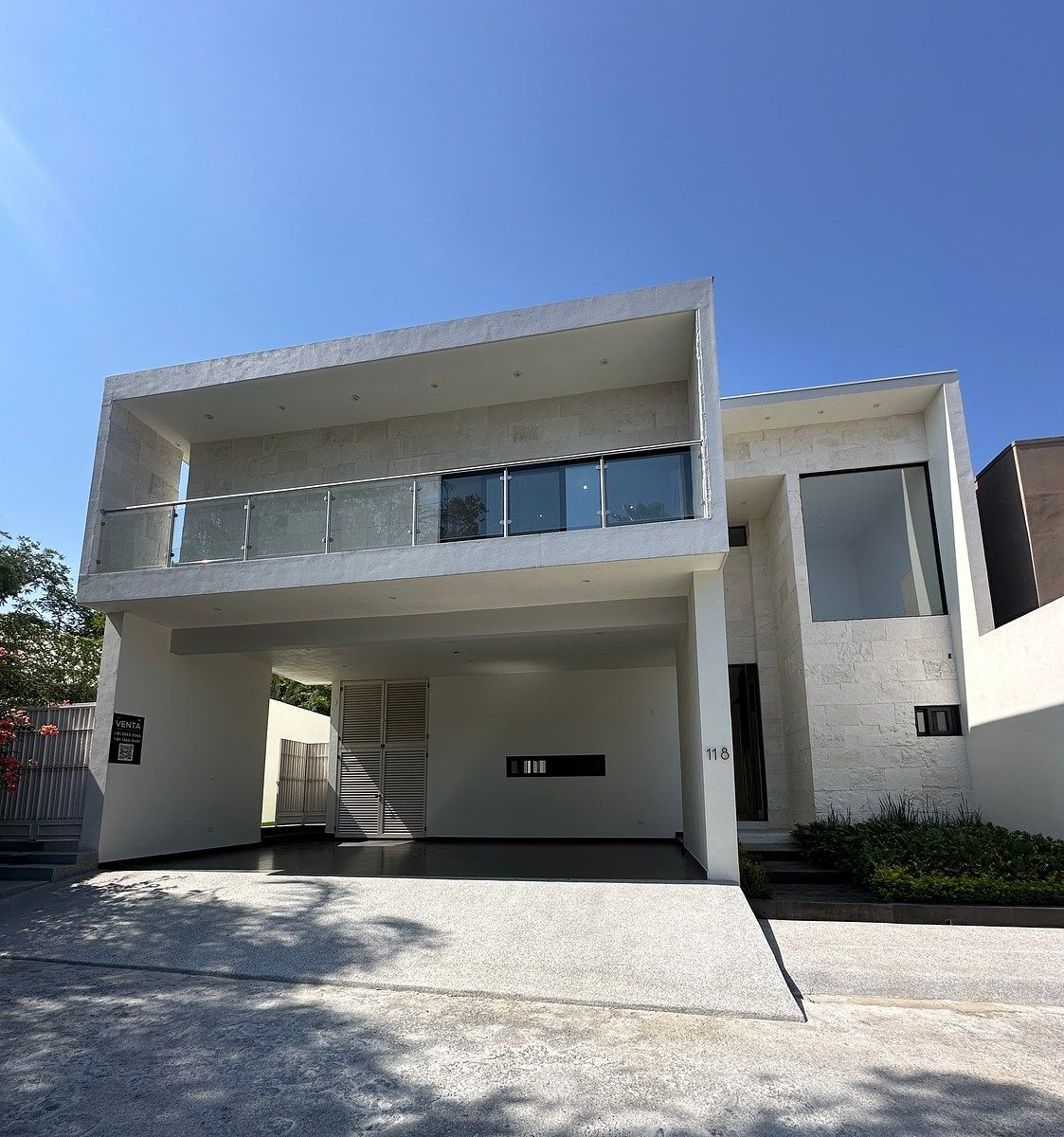 Casa nueva en venta | 448m2 | 3 recámaras | Jardines de Mirasierra, SPGG