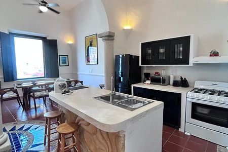 Casa a 1 Cuadra de Mercado Santiago CON Financiamiento Directo /pagos mensuales!
