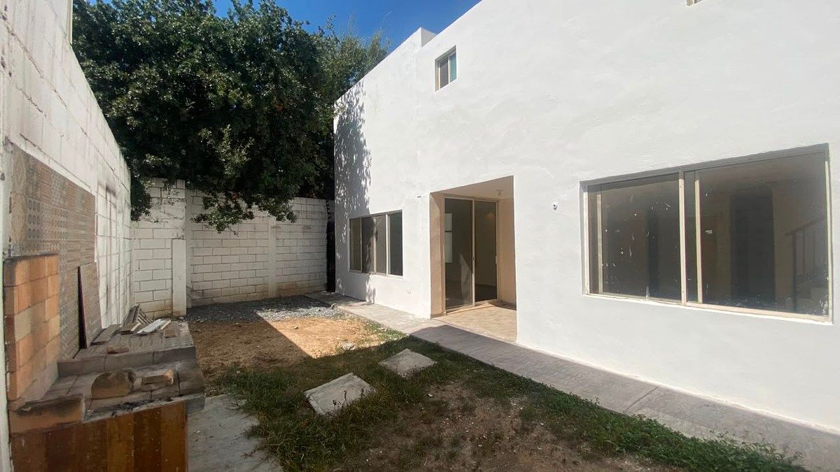 Casa em Las Lomas Sector Bosques, García, foto 5 de 16