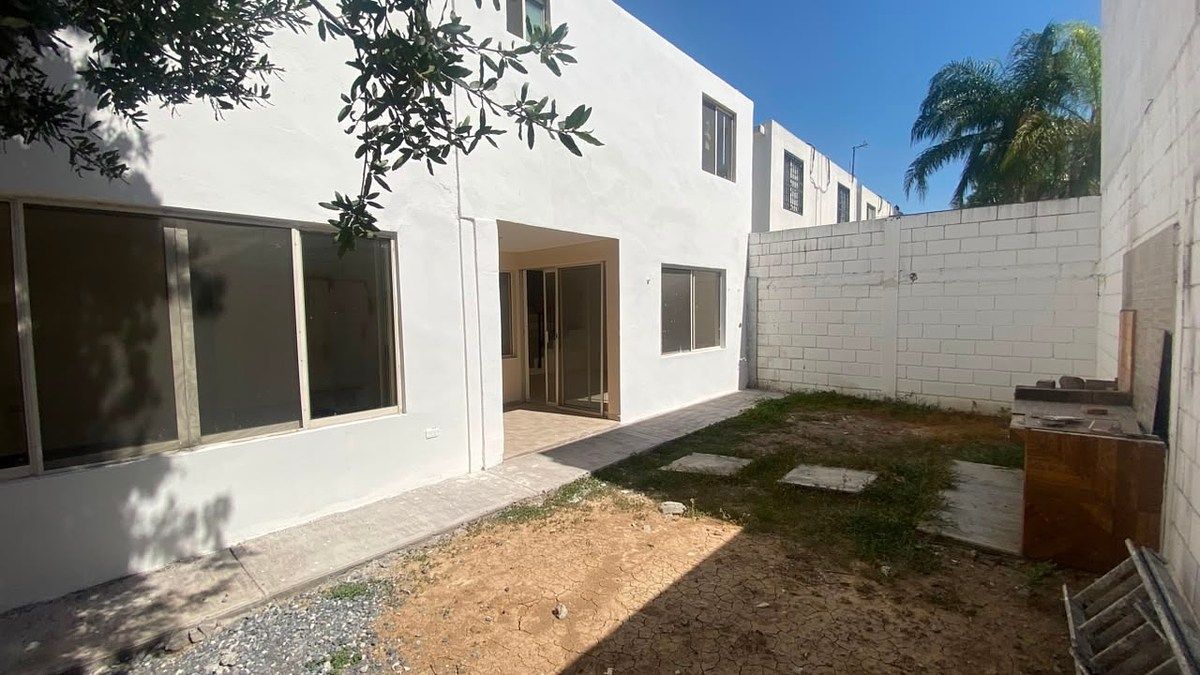 Casa em Las Lomas Sector Bosques, García, foto 6 de 16