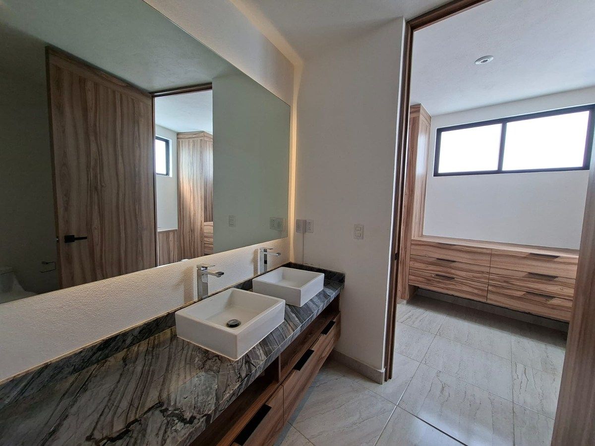House in Grand Preserve, Querétaro, photo 15 of 28