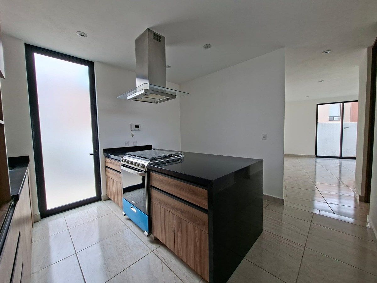 House in Grand Preserve, Querétaro, photo 8 of 28