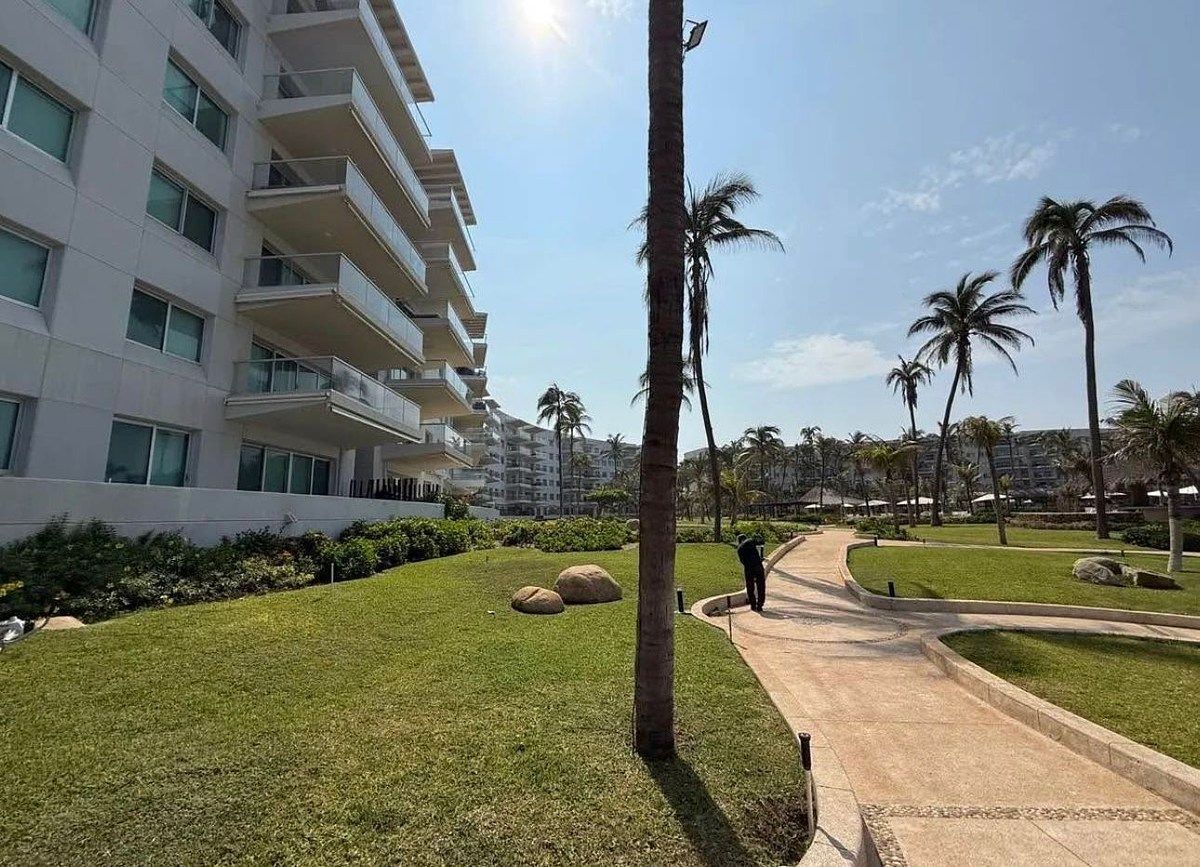 Playamar, foto 1 de 13
