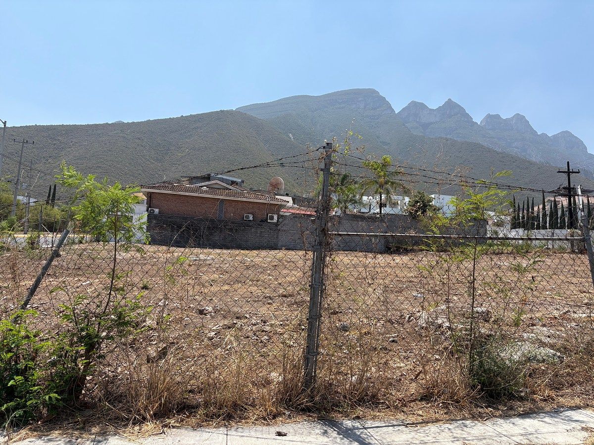 Lote em Las Cumbres 3 Sector, Monterrey, foto 4 de 7
