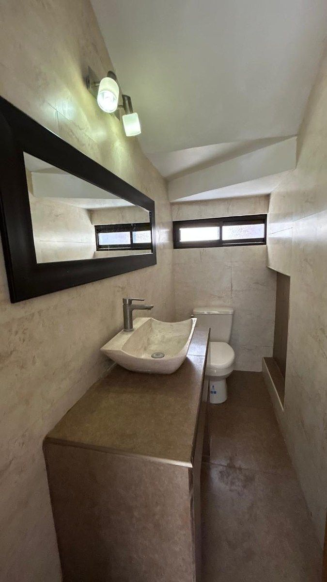 Medio baño, foto 10 de 24