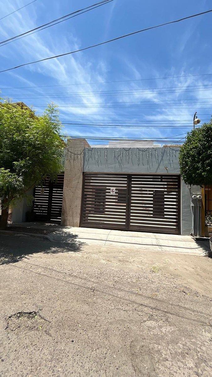 Frente, foto 1 de 24