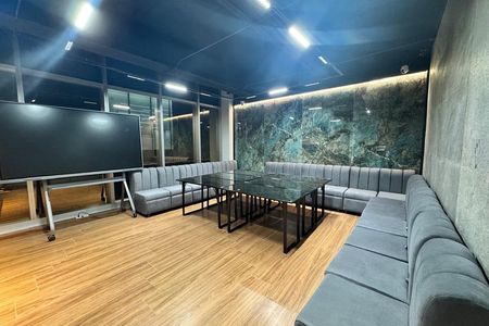 🏢 Escritório à Venda em Yama Alpes