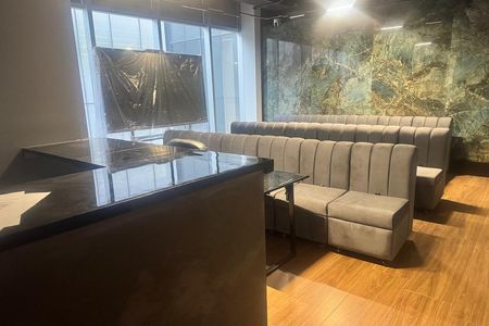 🏢 Escritório à Venda em Yama Alpes