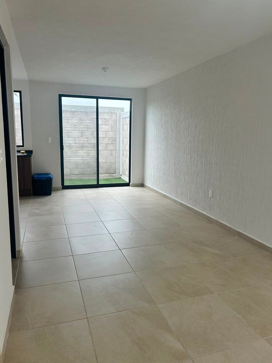House in Meseta Altta Homes, Apaseo el Grande, photo 3 of 31