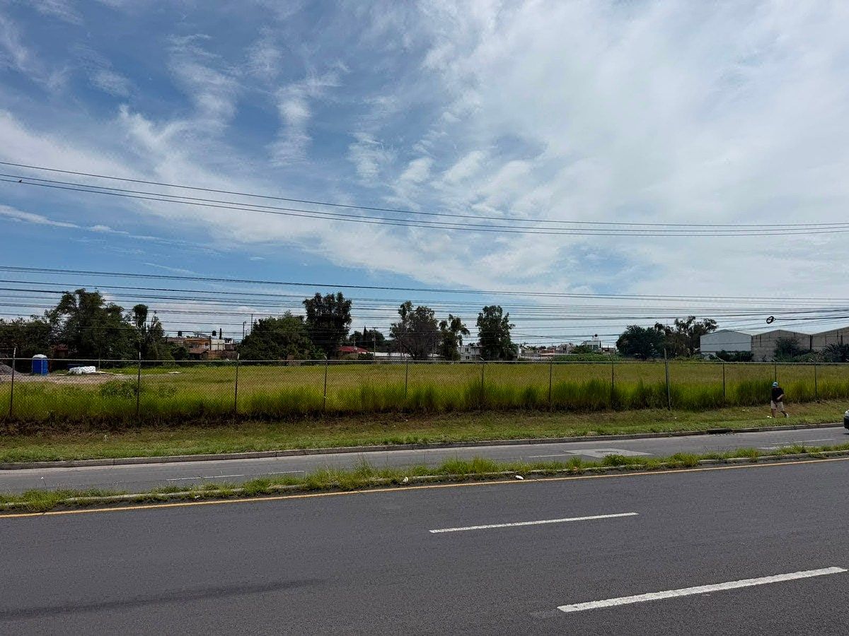 Terreno en Venta y Renta en Tesistán en Zapopan, Jalisco