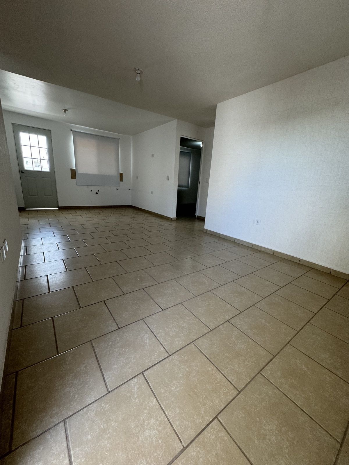 Aluguel de apartamento na cidade do sol, foto 1 de 8