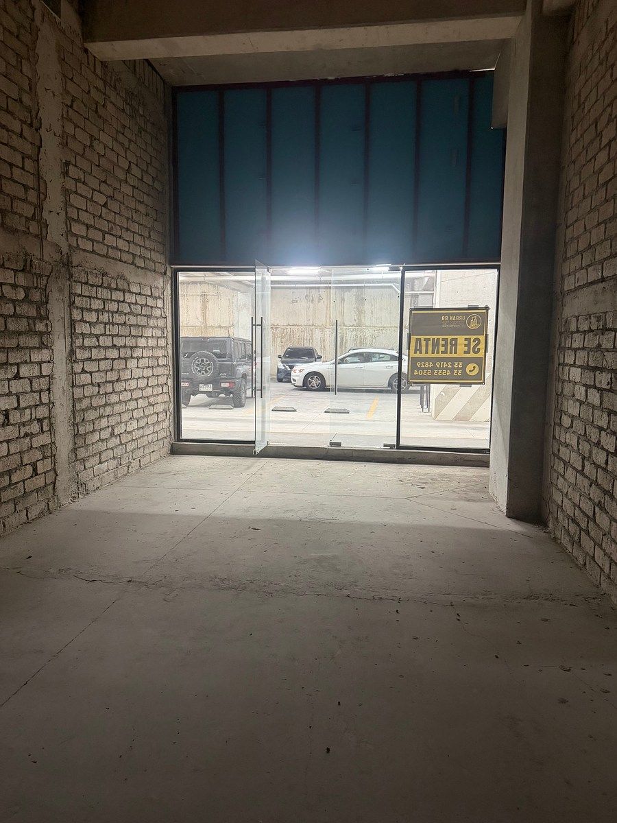 Local comercial en Coto Sienna Capital Norte, Zapopan, foto 3 de 6