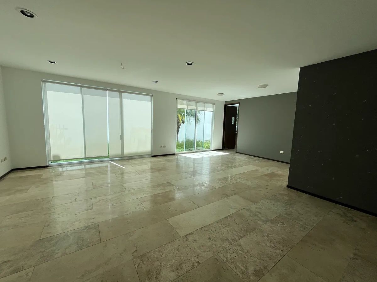 Casa em condomínio fechado em Corredor Comercial Desarrollo Atlixcayotl, Puebla, foto 8 de 19