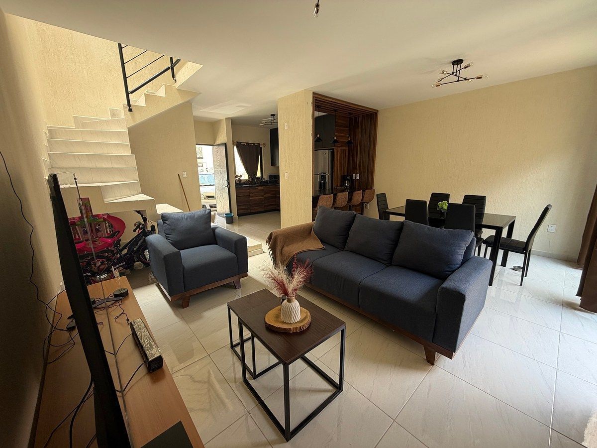 Casa para alugar em Alta Califórnia, foto 1 de 14