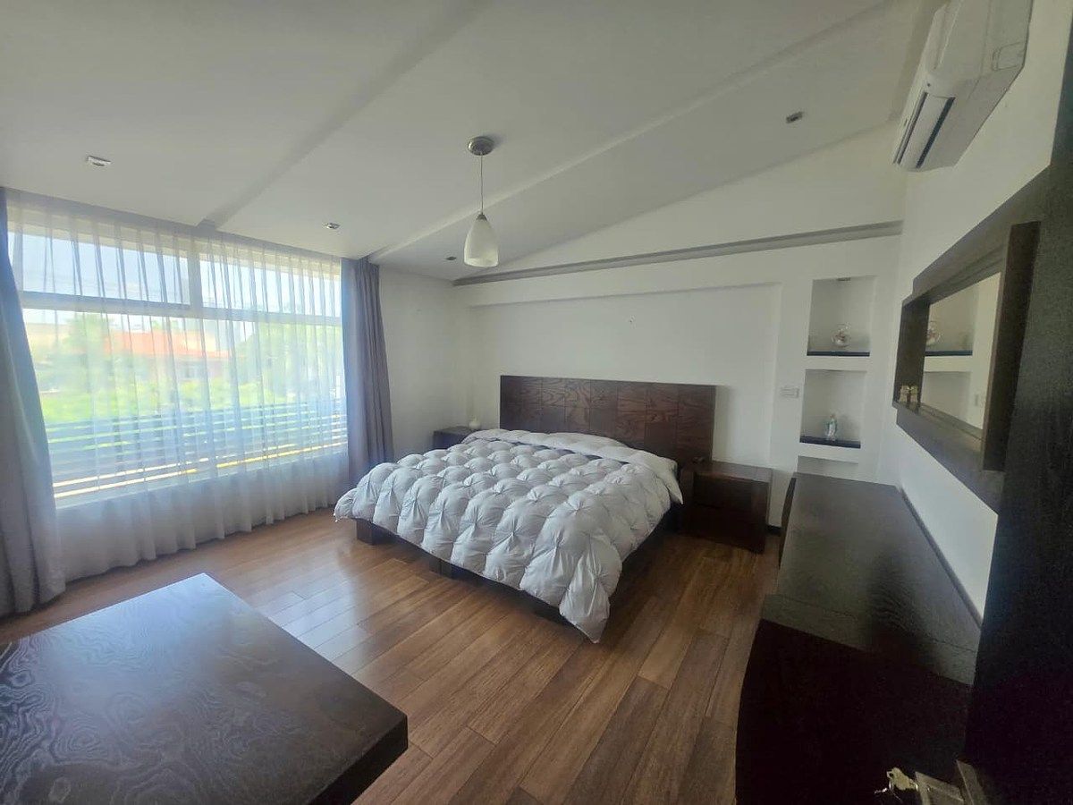 Casa em Virreyes Residencial, Zapopan, foto 5 de 12