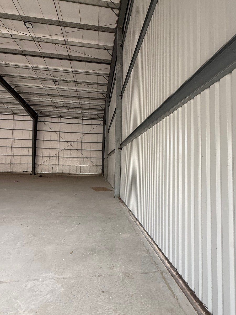Warehouse for rent for storage to the west of Mérida near Marbol, photo 1 of 7