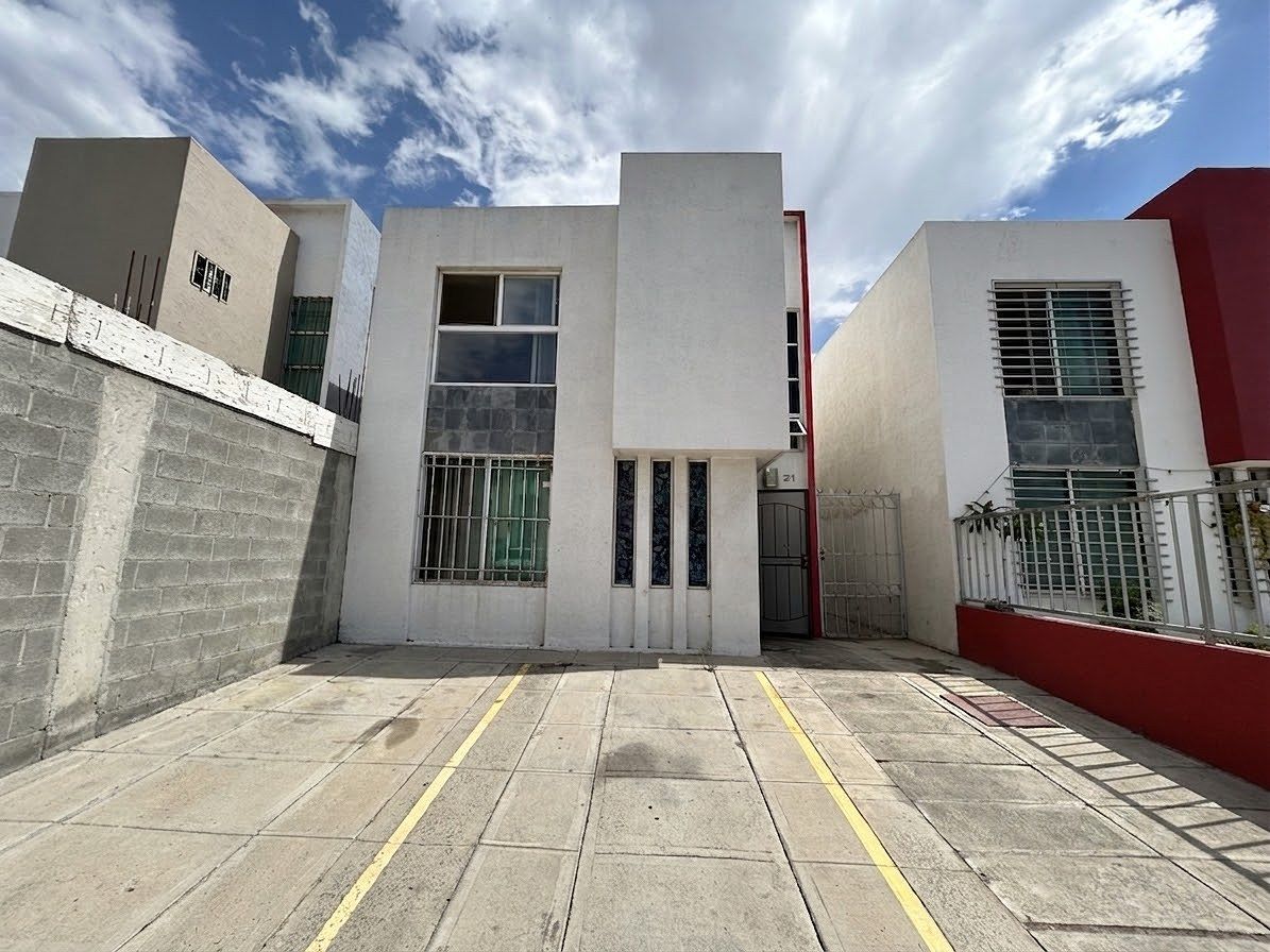 CASA EN RENTA FRACC PONTEVEDRA - ZONA TORRES DE OTAY, foto 1 de 22