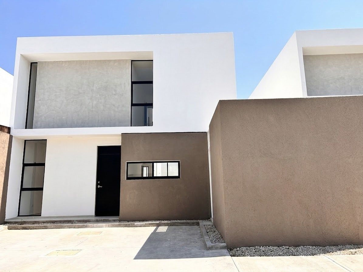 Venta de casa en Real Montejo generando ingresos mensuales por Renta, foto 1 de 11