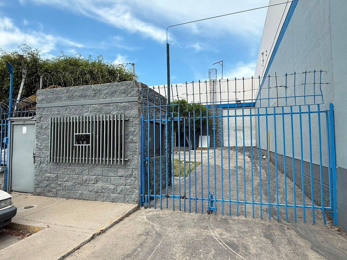 Warehouse for rent OTAY, photo 1 of 8
