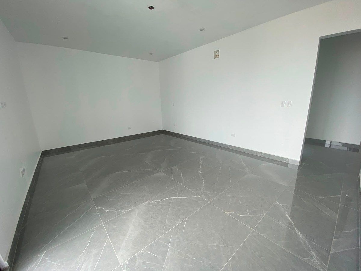 House in Cumbres Allegro, Monterrey, photo 15 of 26