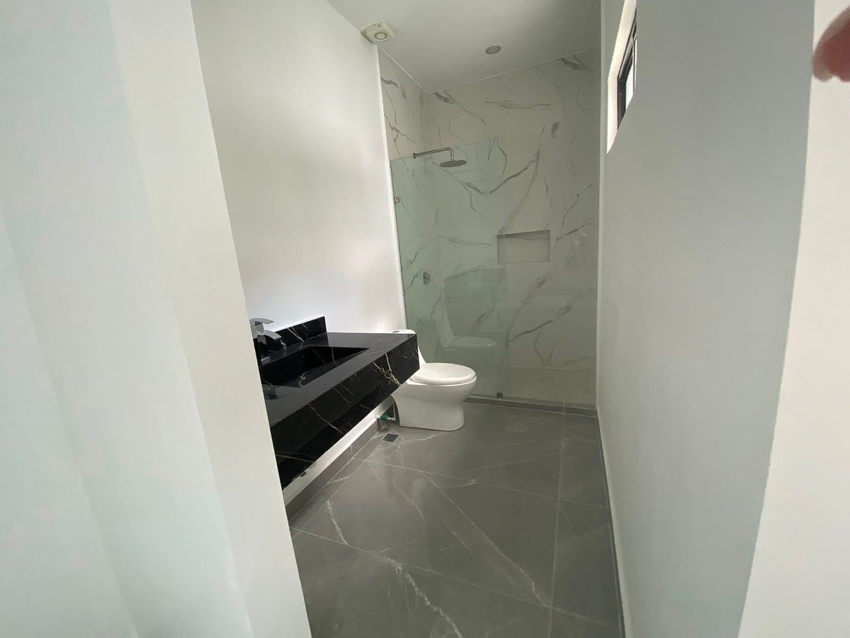 House in Cumbres Allegro, Monterrey, photo 14 of 26