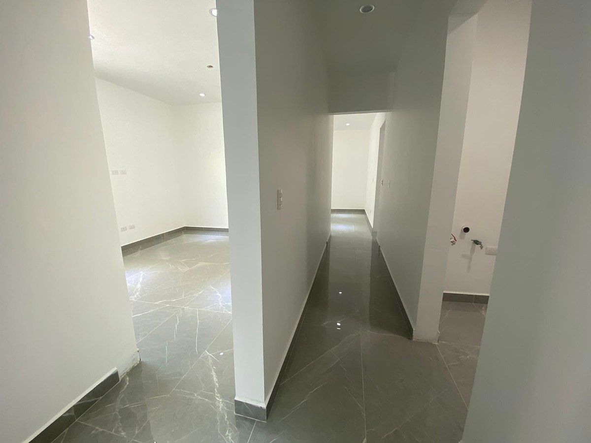 House in Cumbres Allegro, Monterrey, photo 10 of 26