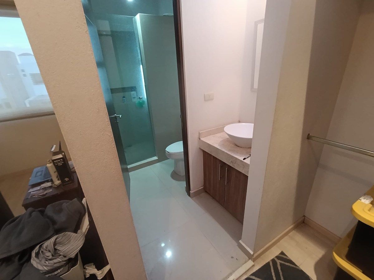 Baño, foto 4 de 12