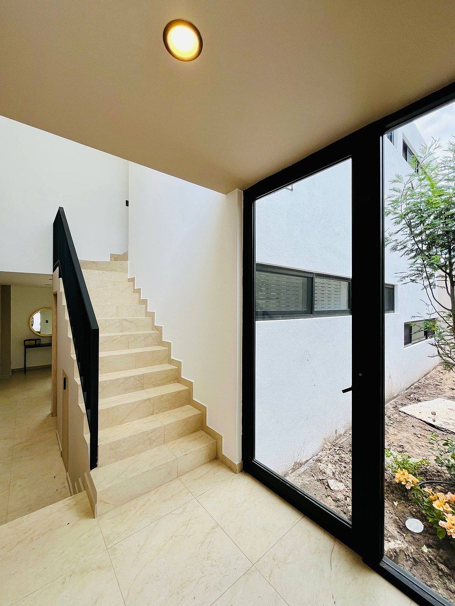 Casa em Zibatá, El Marqués, foto 2 de 23
