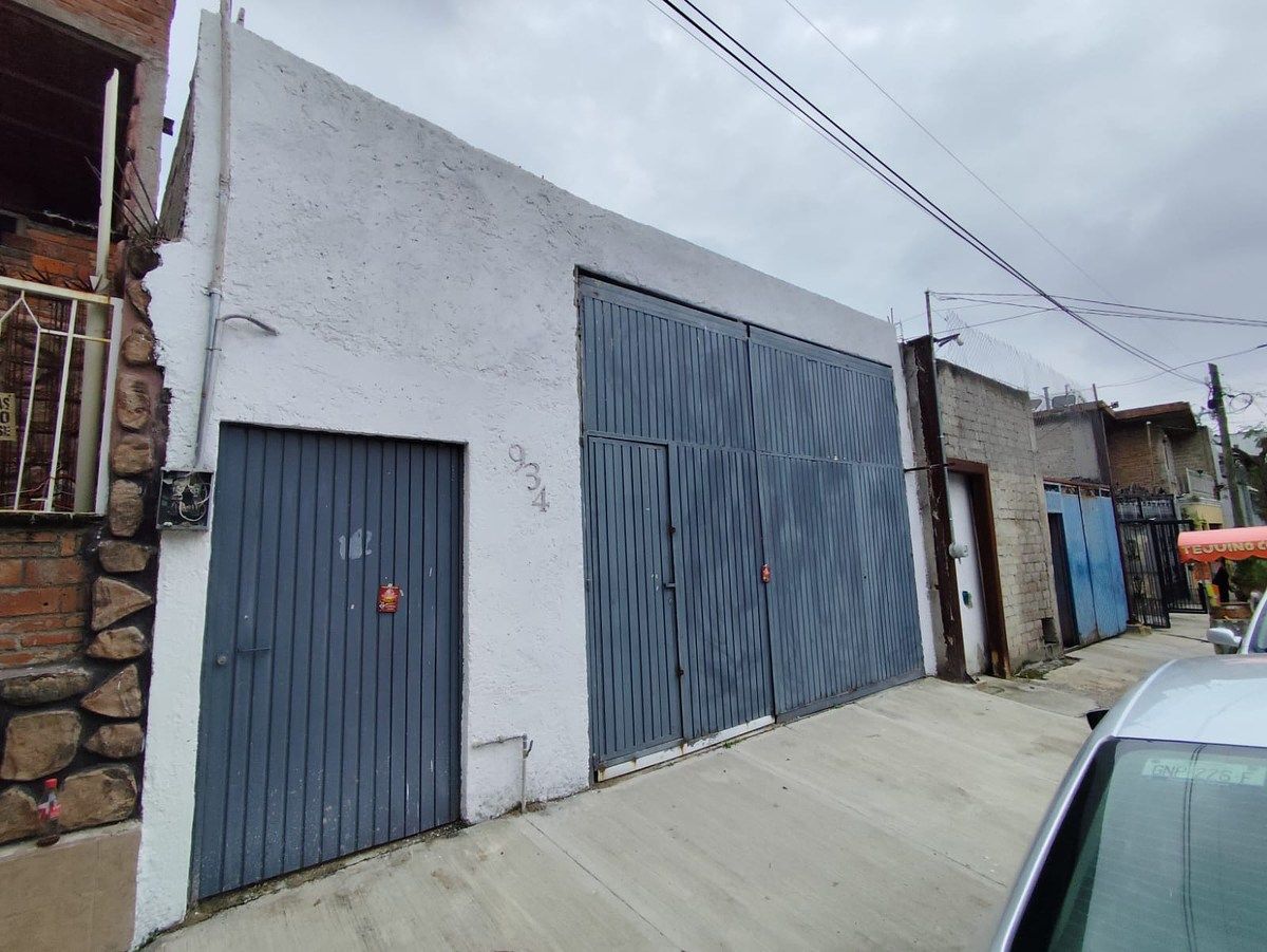 Warehouse for Rent Paraísos del Colli LIKE NEW, photo 1 of 14