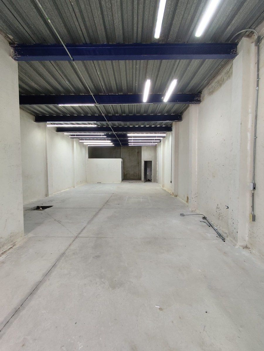 Commercial Storage Unit in Paraísos Del Colli, Zapopan, photo 4 of 14