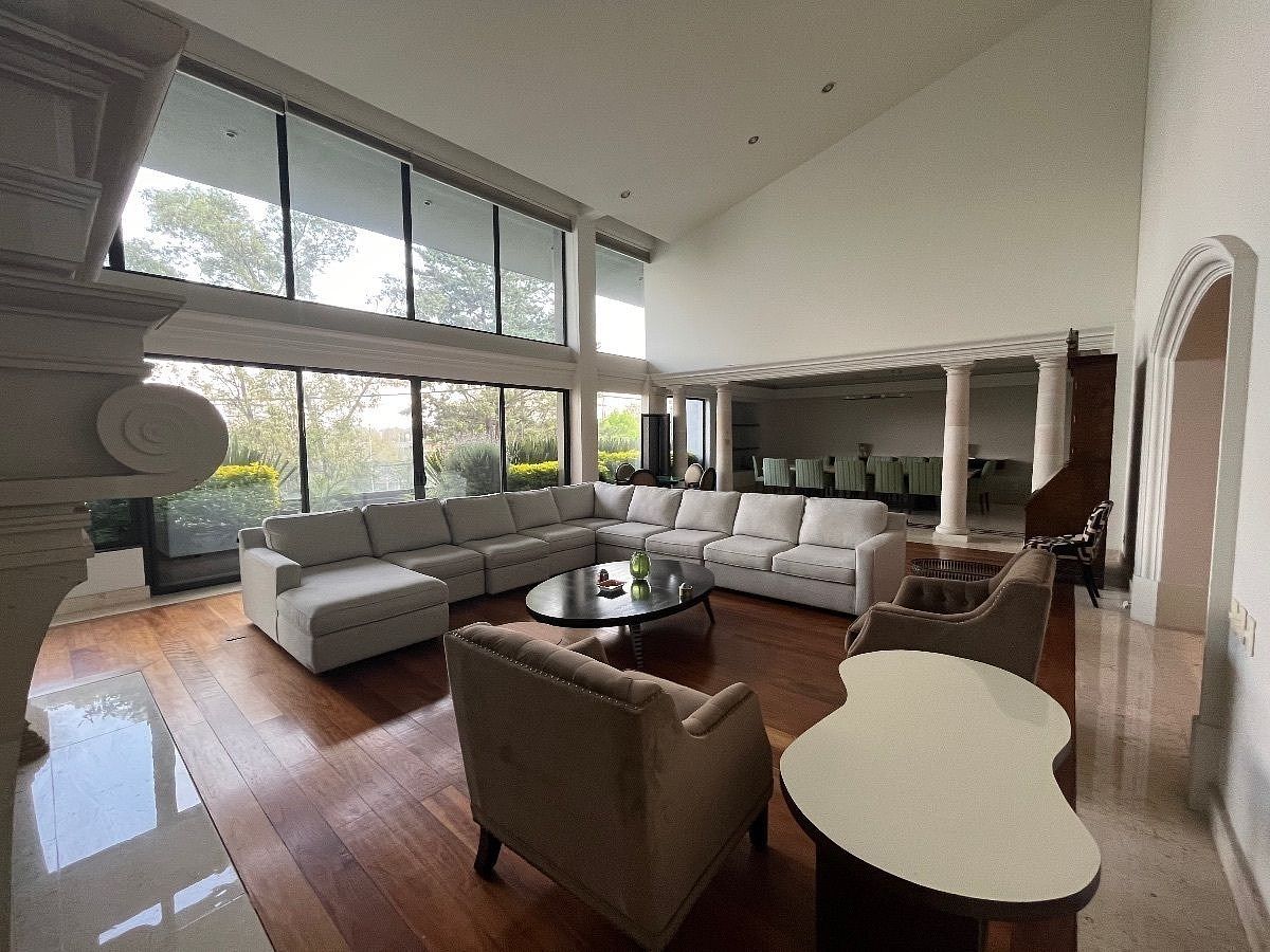 Apartment in Lomas de Chapultepec II Sección, Miguel Hidalgo, photo 2 of 17