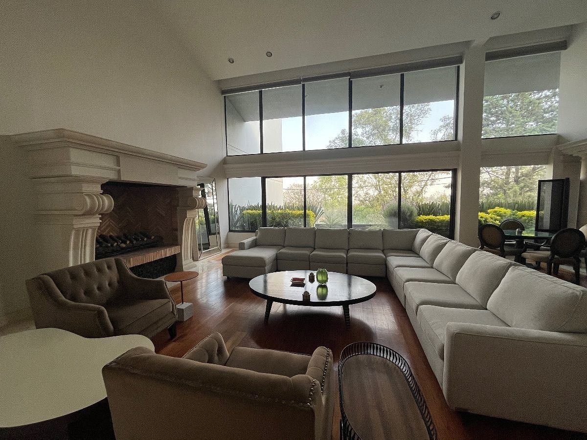Apartment in Lomas de Chapultepec II Sección, Miguel Hidalgo, photo 3 of 17