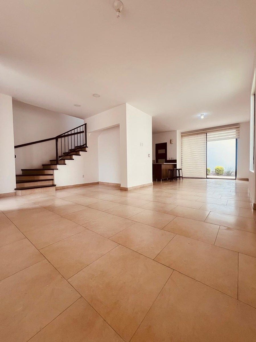 Casa em Cumbres del Lago, Querétaro, foto 3 de 34
