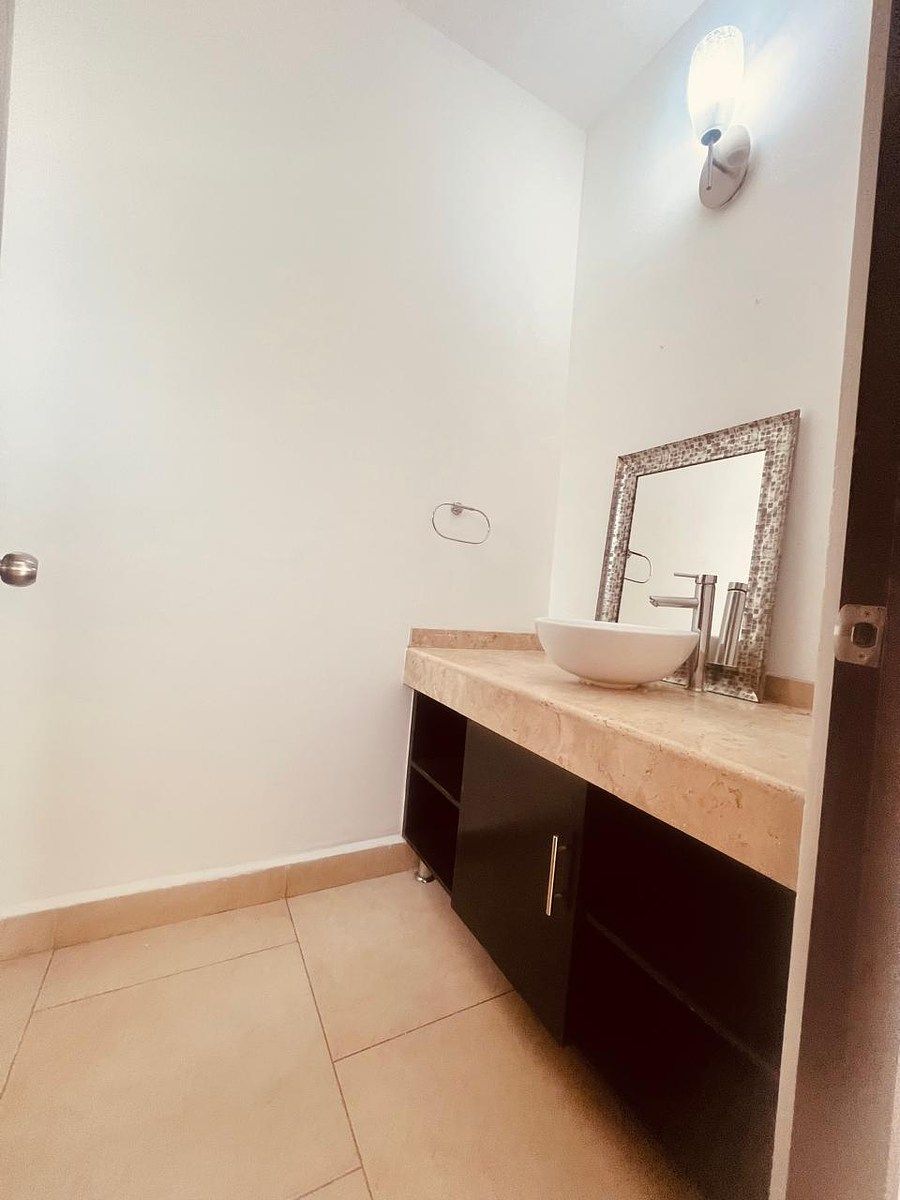 Casa em Cumbres del Lago, Querétaro, foto 7 de 34