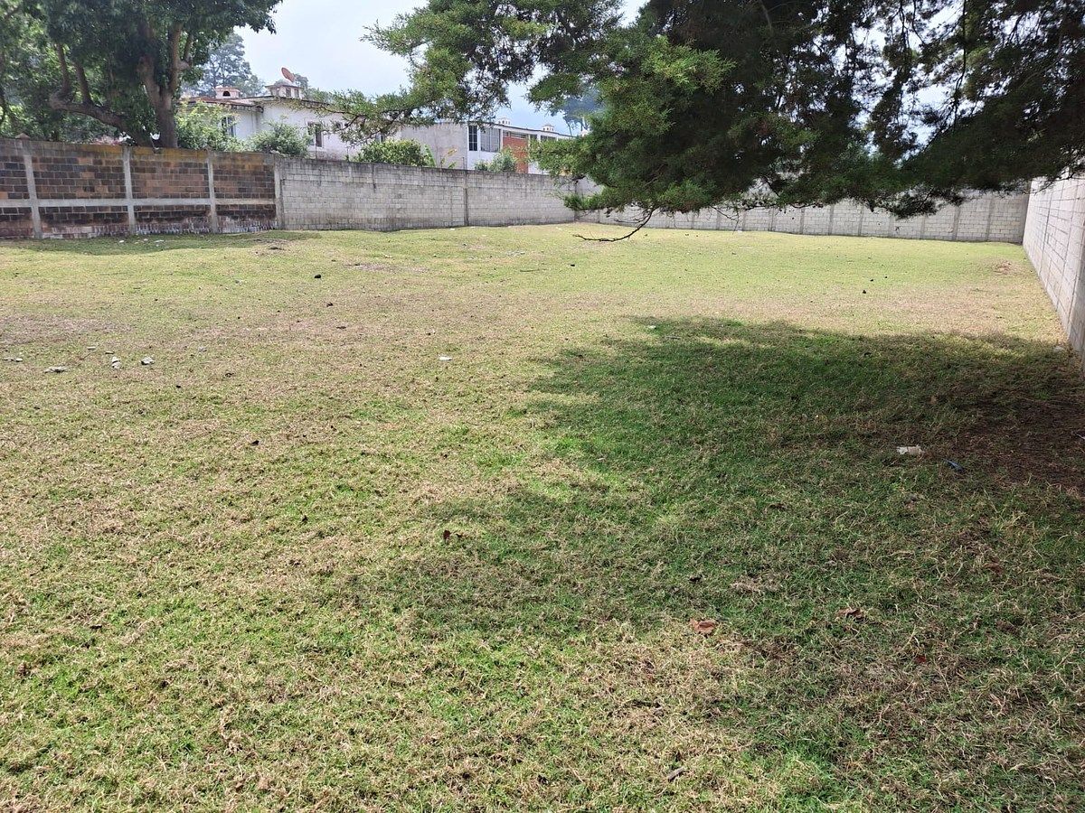 Terreno de 1,250 m² en Venta | San Lucas Sacatepéquez - Miniatura 4