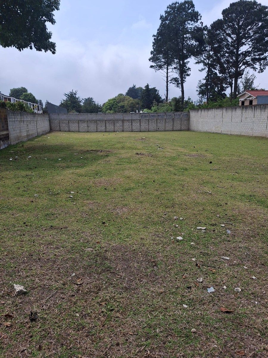Terreno de 1,250 m² en Venta | San Lucas Sacatepéquez