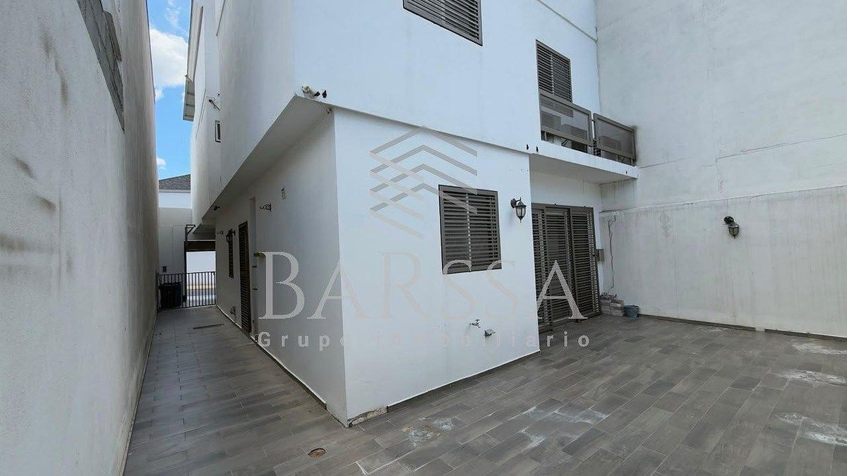 Casa em Puerta de Hierro, Monterrey, foto 9 de 32