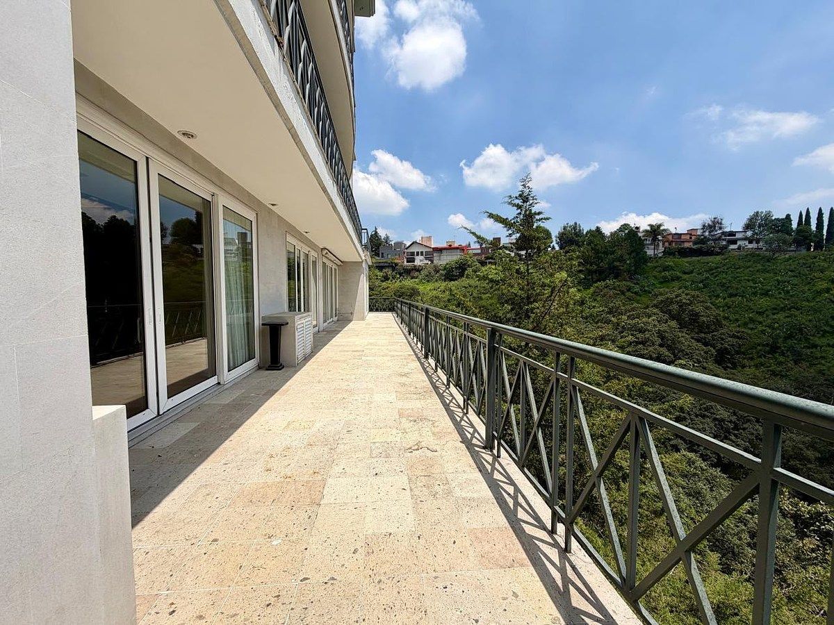 House in Gated Community in Lomas de Vista Hermosa, Cuajimalpa de Morelos, photo 2 of 29