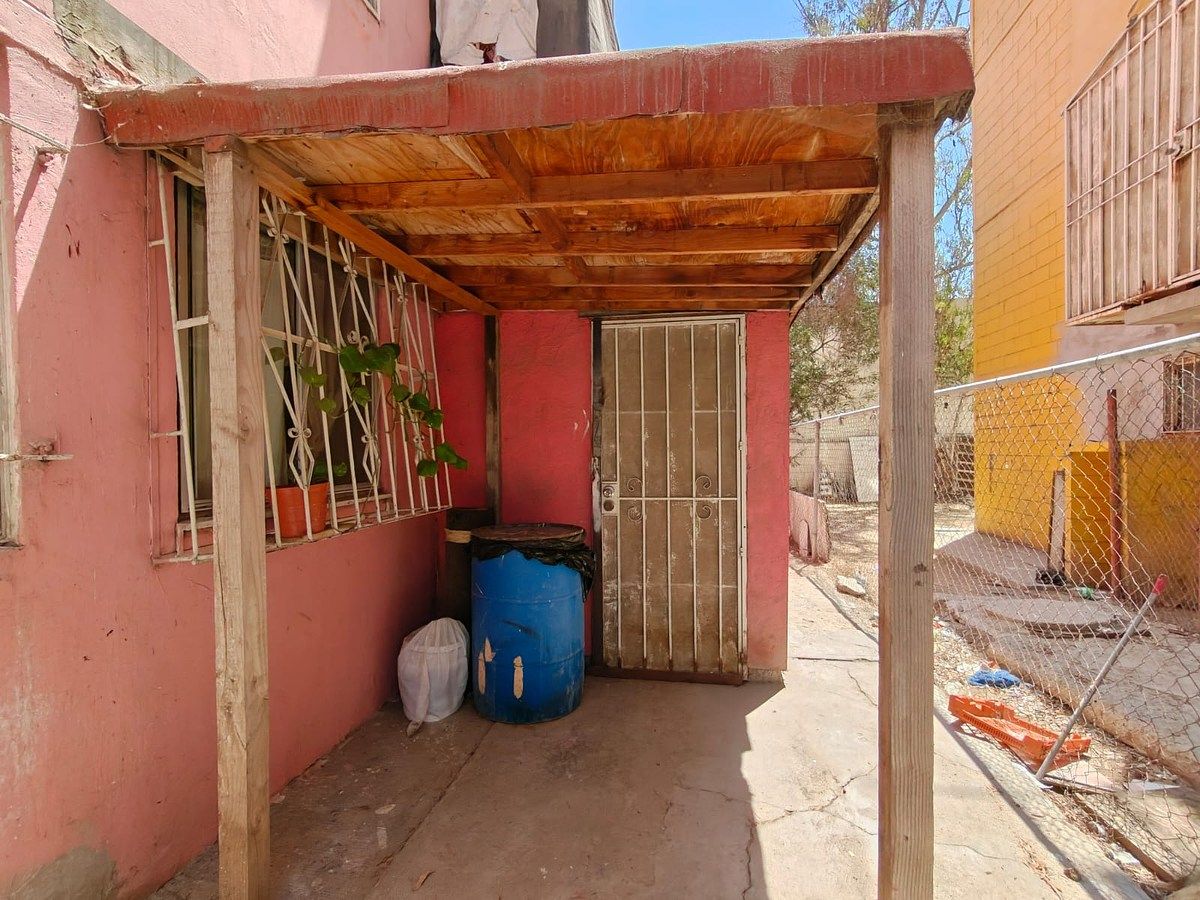 Apartamento em Torres del Lago, Tijuana, foto 2 de 3