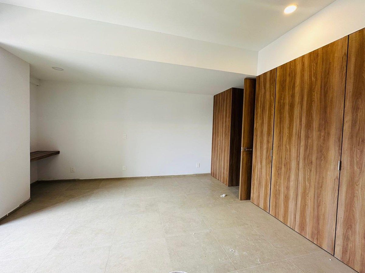 Apartment in Ayuntamiento, Guadalajara, photo 4 of 13