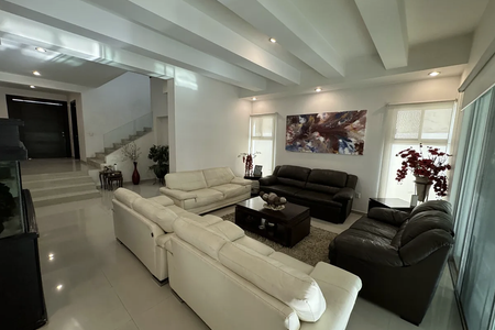 House for sale in Las Cumbres Residential with Andares view