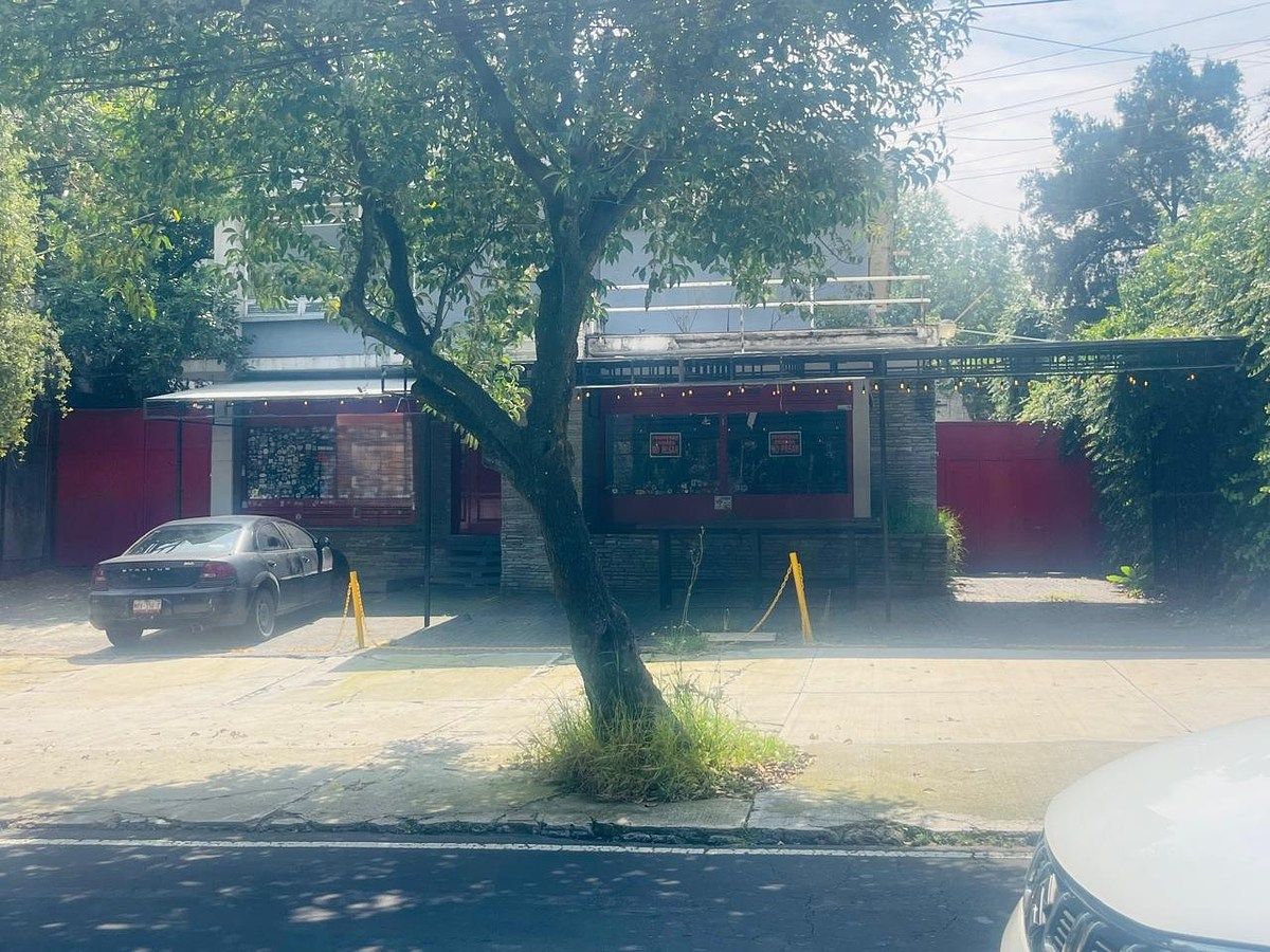 LOCAL COMERCIAL EN RENTA EN LOMAS DE CHAPULTEPEC, foto 1 de 37