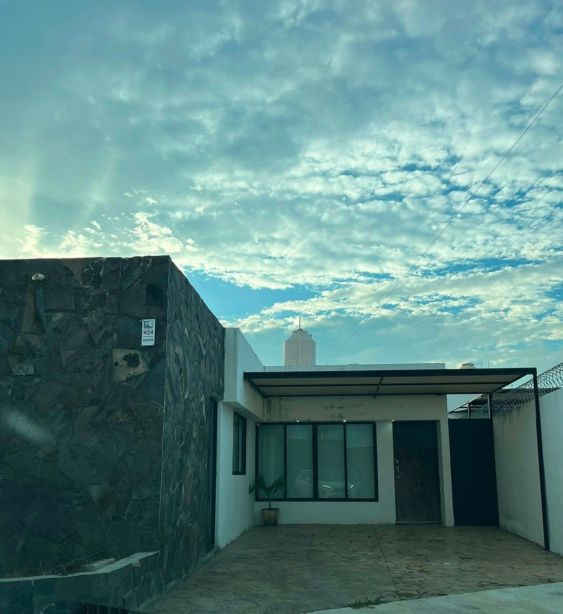 FURNISHED HOUSE FOR RENT CHICHI SUAREZ, photo 1 of 8