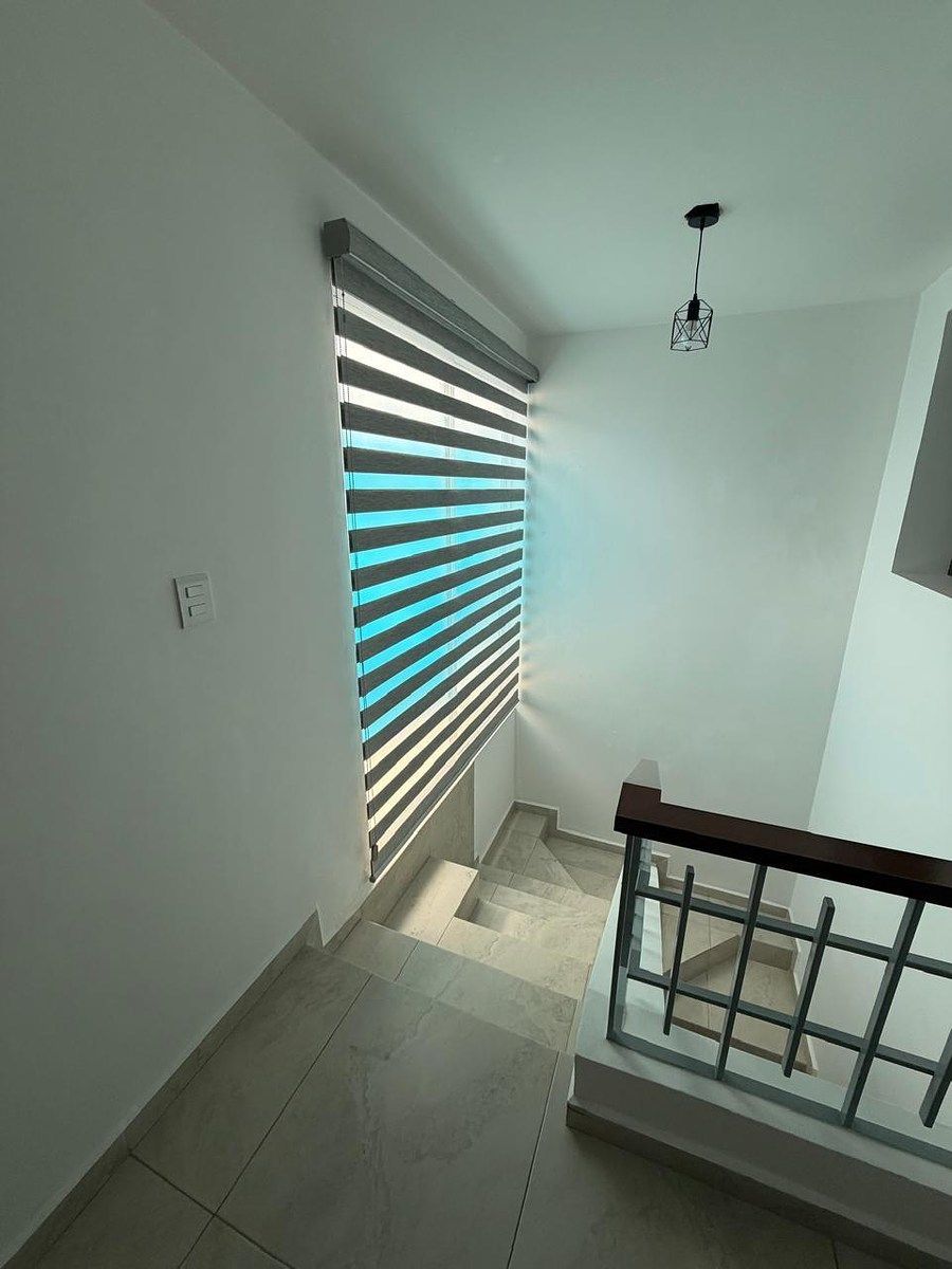 Casa com uso comercial em Los Paraísos, León, foto 4 de 10