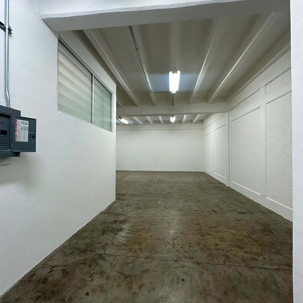 Bodega comercial en Granjas México, Iztacalco, foto 3 de 11