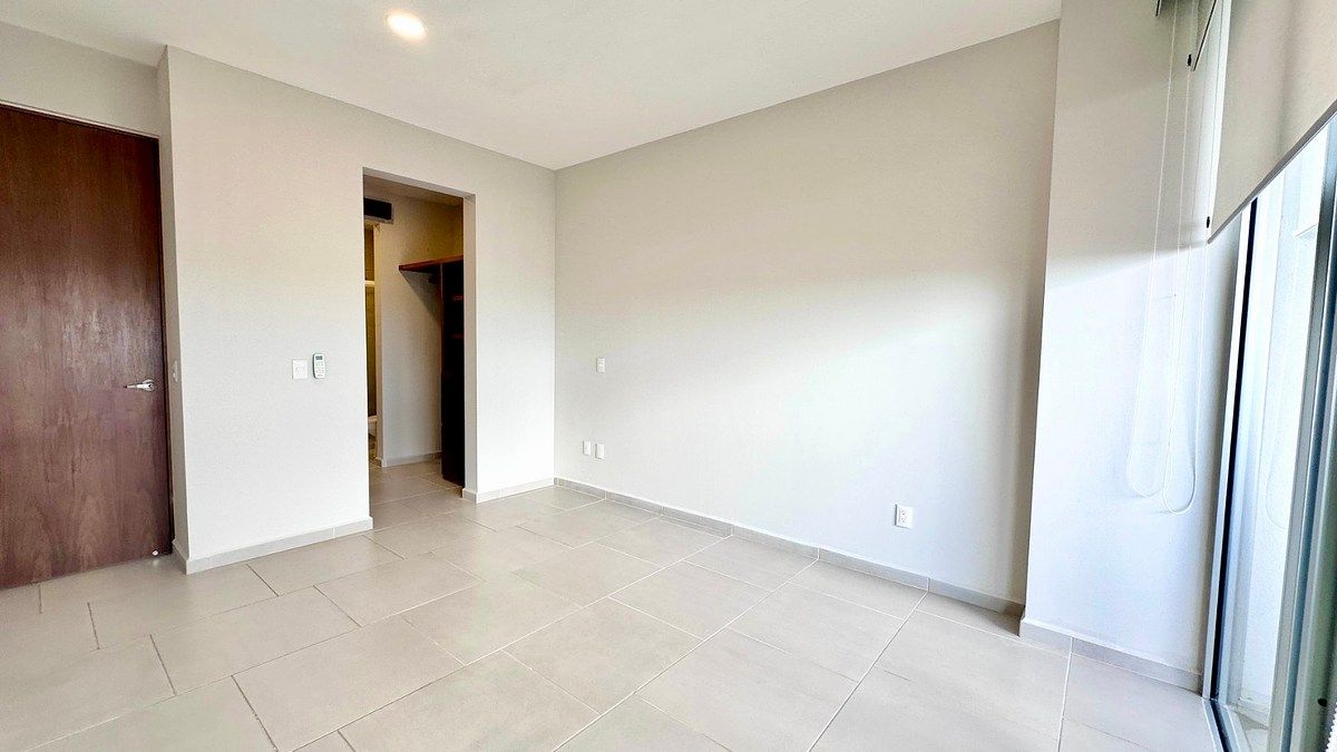 Habitación principal, foto 18 de 24