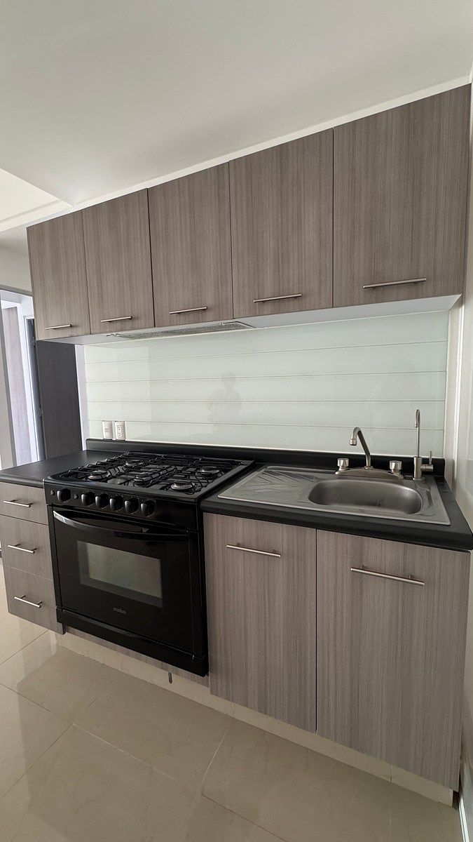 Cocina completa, foto 4 de 15