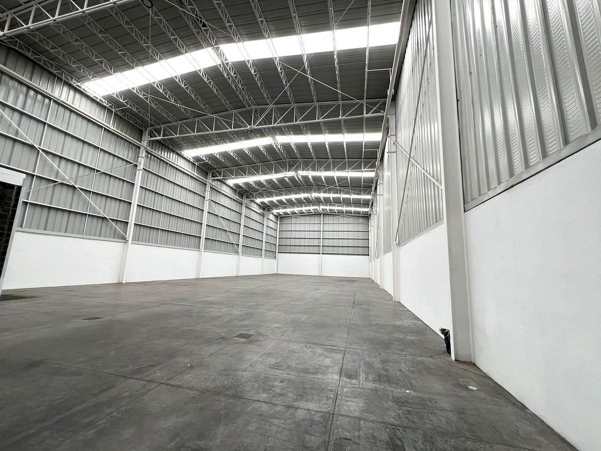 Commercial Storage Unit in Santa Cruz de las Flores, Tlajomulco de Zúñiga, photo 5 of 16