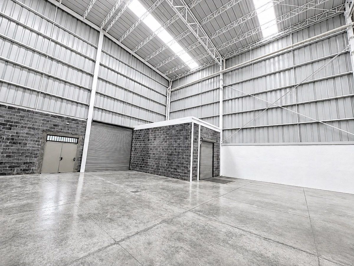 Commercial Storage Unit in Santa Cruz de las Flores, Tlajomulco de Zúñiga, photo 9 of 16