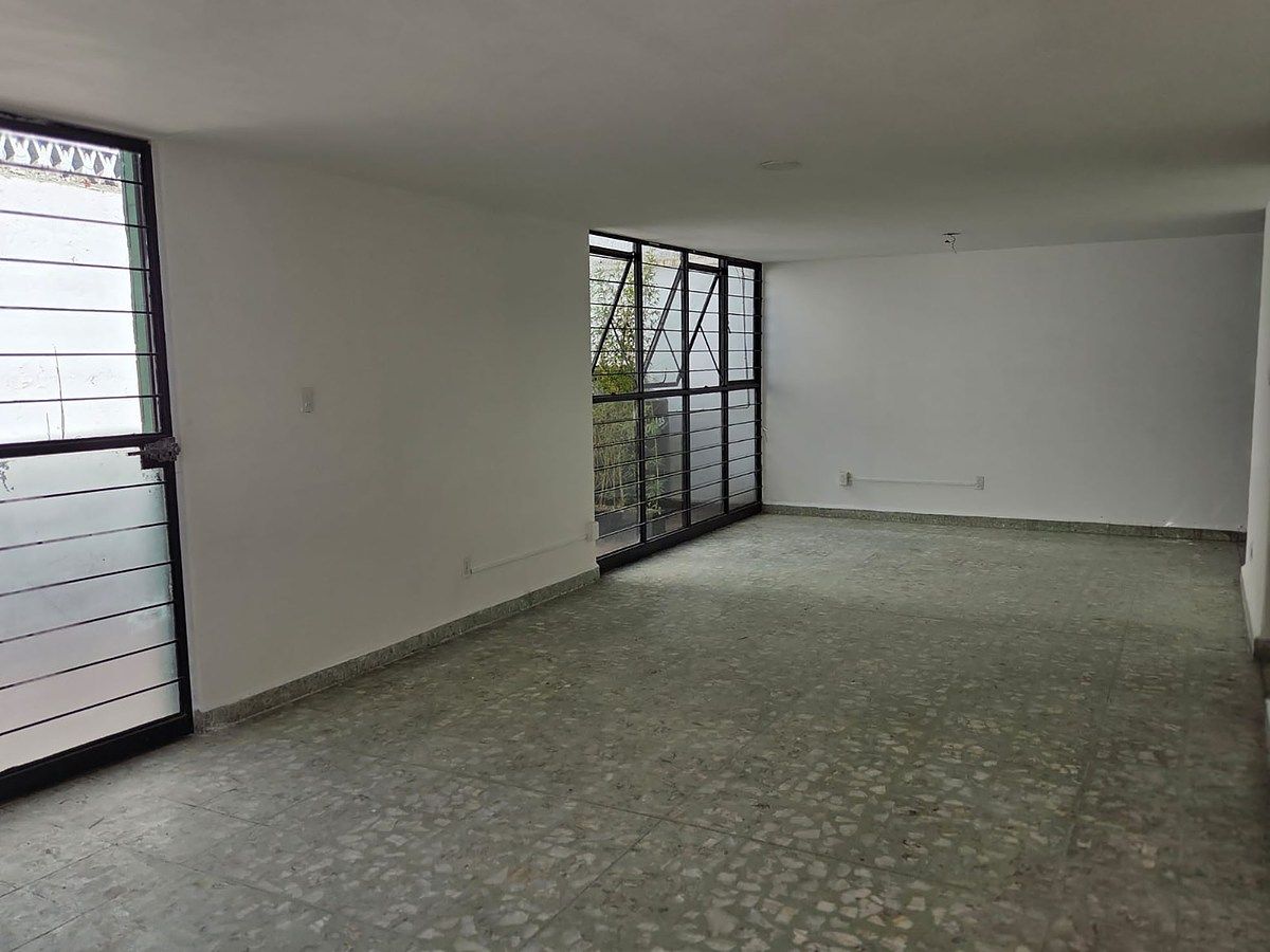 Office in Nochebuena, Benito Juárez, photo 2 of 15